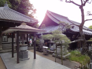 74番 甲山寺の本堂