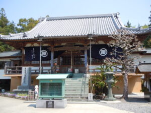 7番 十楽寺の本堂