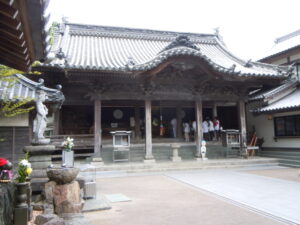 13番 大日寺境内