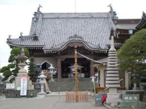 17番 井戸寺本堂