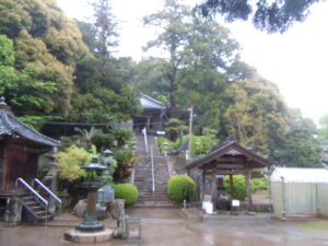 18番 恩山寺境内