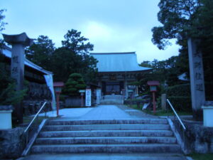 40番 観自在寺の門前