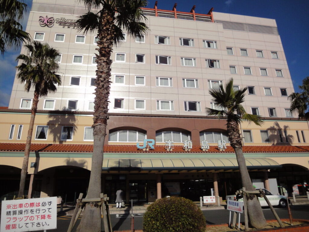 愛媛県 JR宇和島駅に隣接したホテル