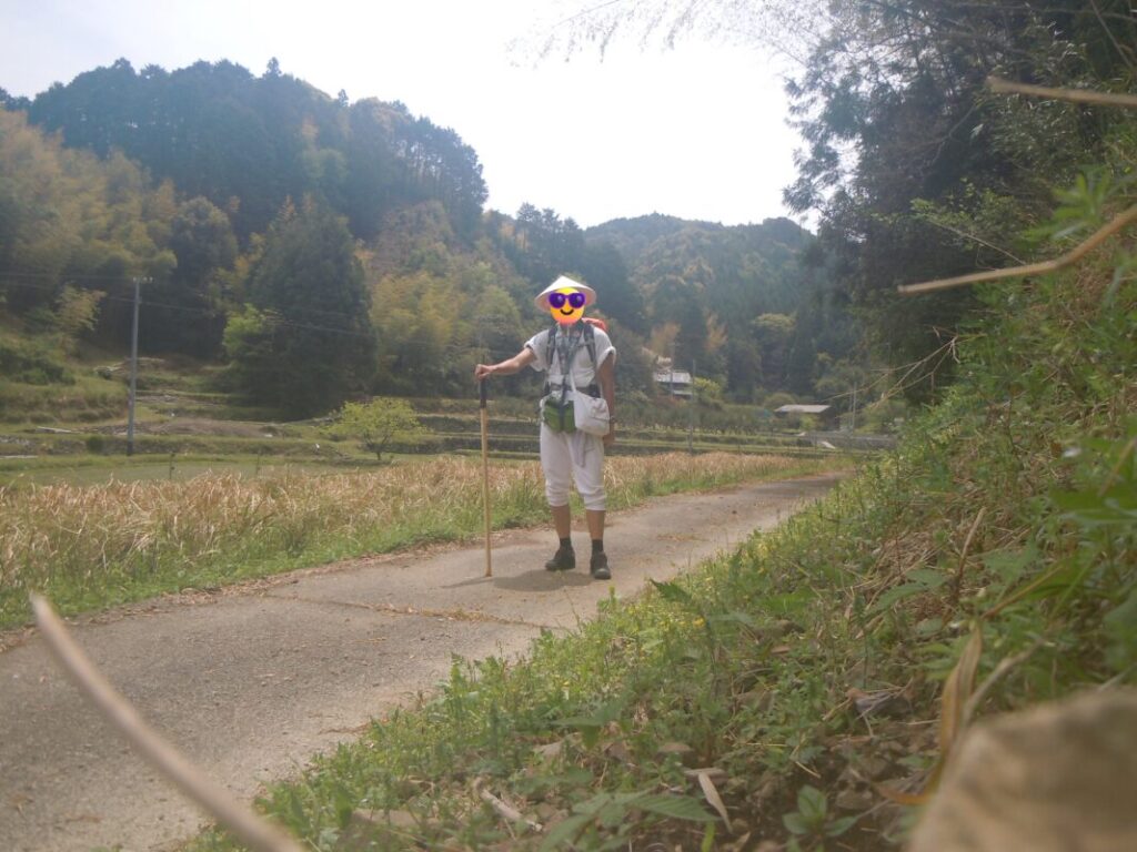 The peaceful pilgrimage path after passing Tairyū-ji: myself as a walking pilgrim