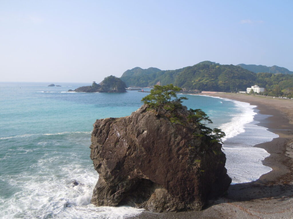 The magnificent coastline of the Muroto area
