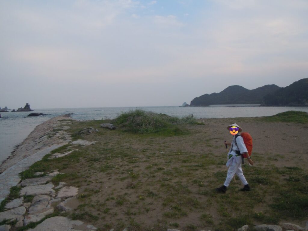 Walking along the Pacific coast in Yuki