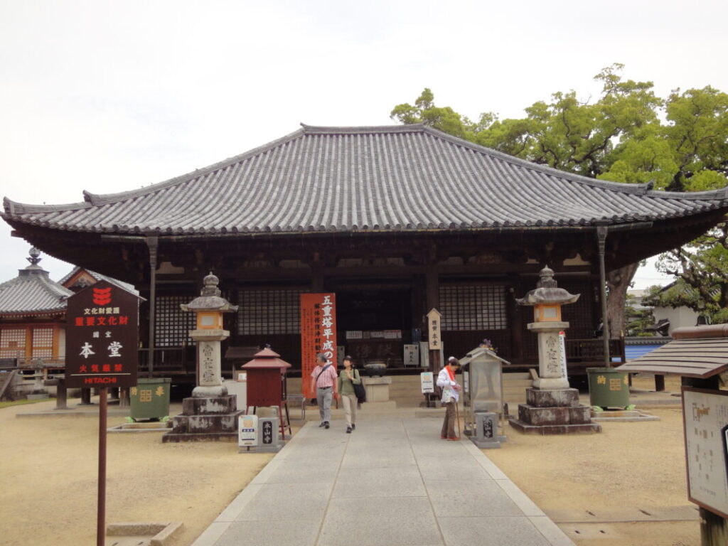 The Main Hall of Motoyamaji Temple.