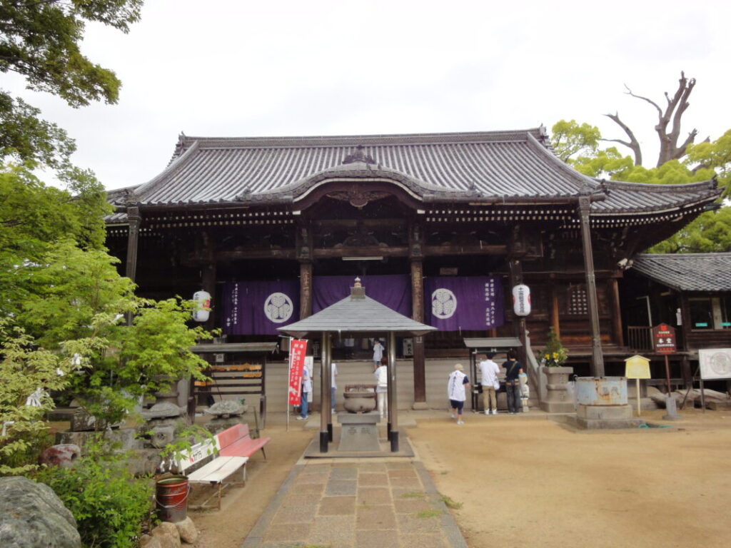 The Main Hall of Shidoji Temple.