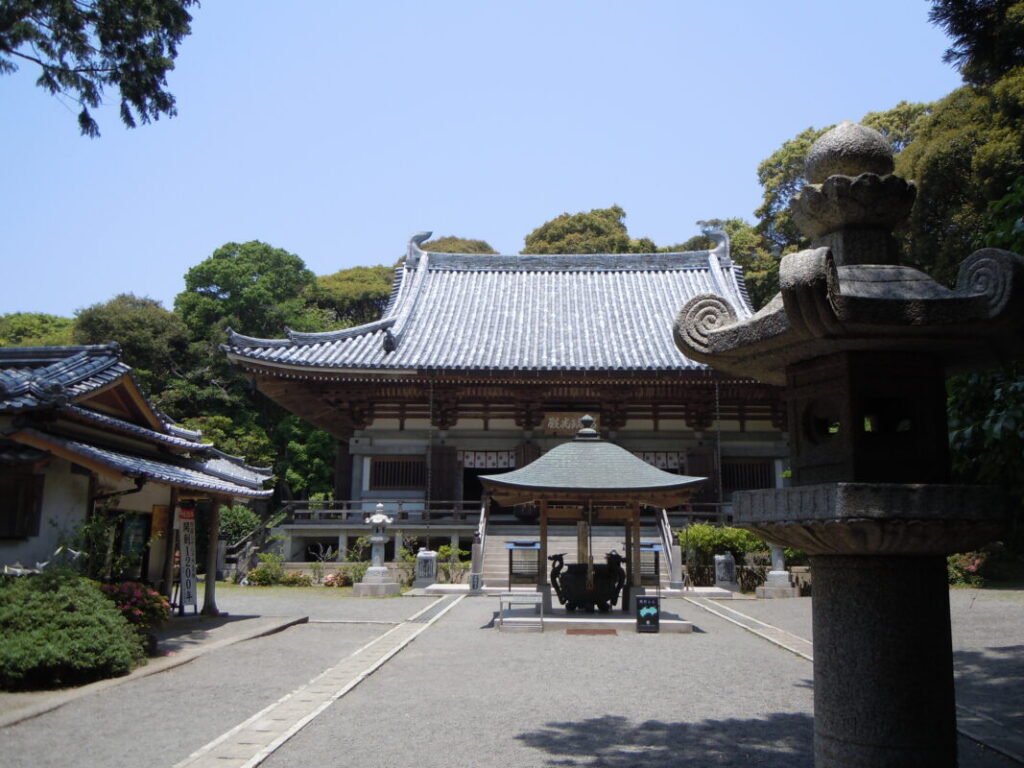 Grounds of Kongocho-ji